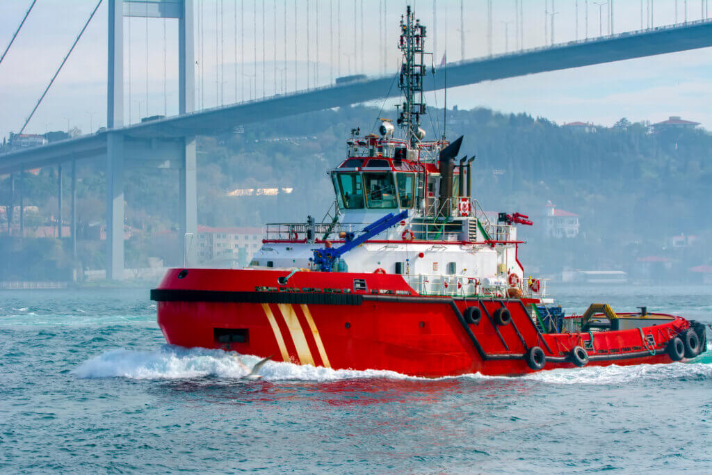 gearbox service in marine tug boat